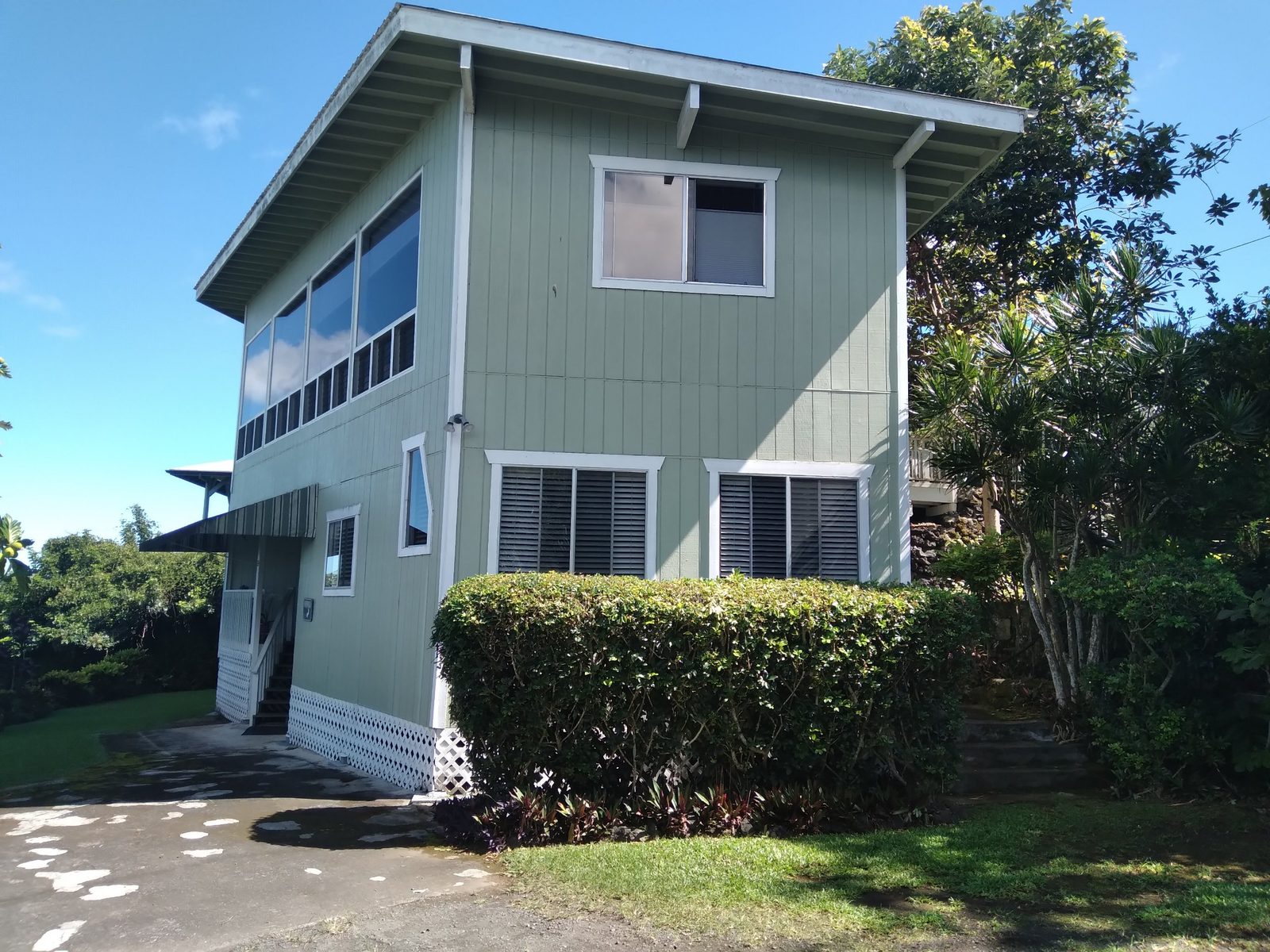 Kona exterior