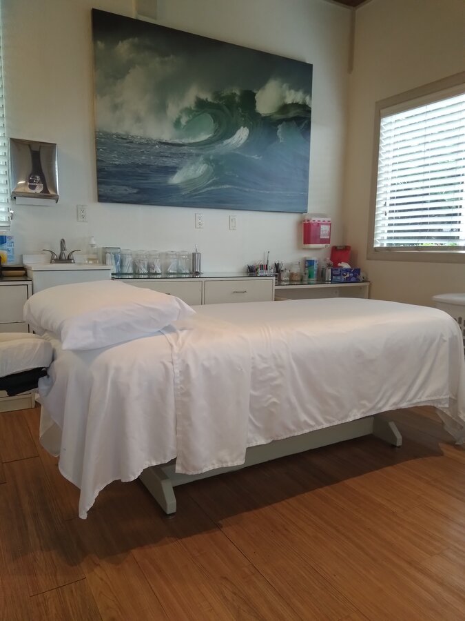 Treatment room at our Kona clinic